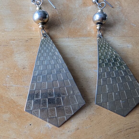 Vintage Silver Tone Geometric Earrings - Picture 5 of 6